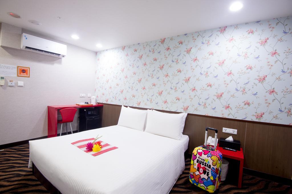 Starry Night Hotel Тайбей Екстер'єр фото