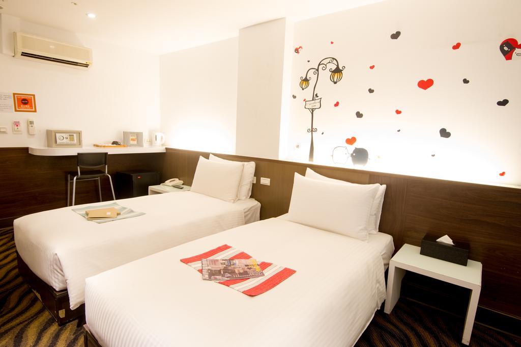 Starry Night Hotel Тайбей Екстер'єр фото