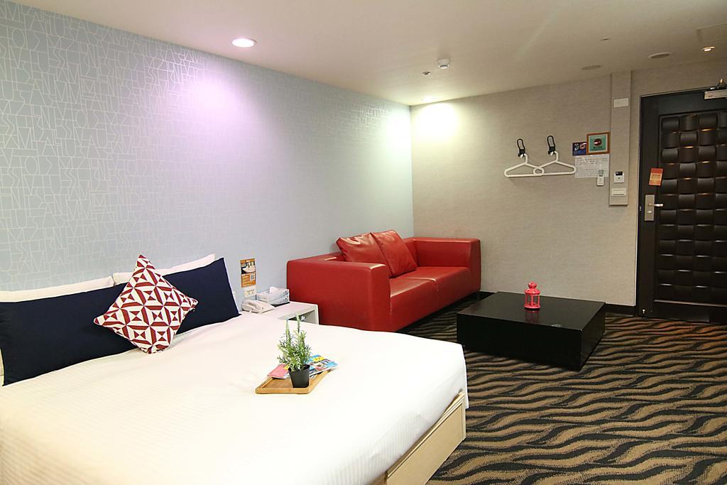 Starry Night Hotel Тайбей Екстер'єр фото