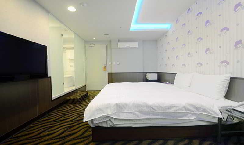 Starry Night Hotel Тайбей Екстер'єр фото